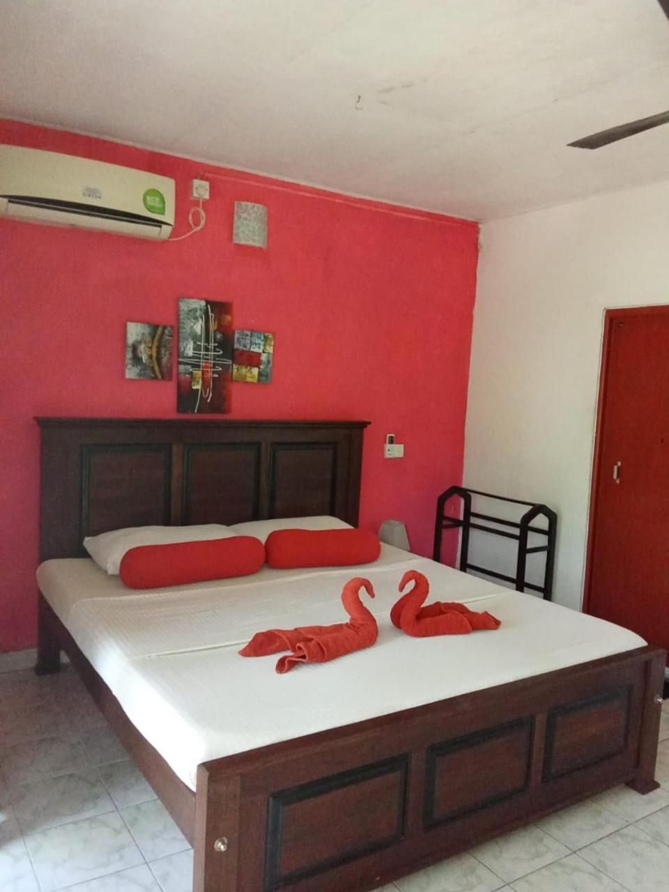 Green Turf Galle Exterior foto